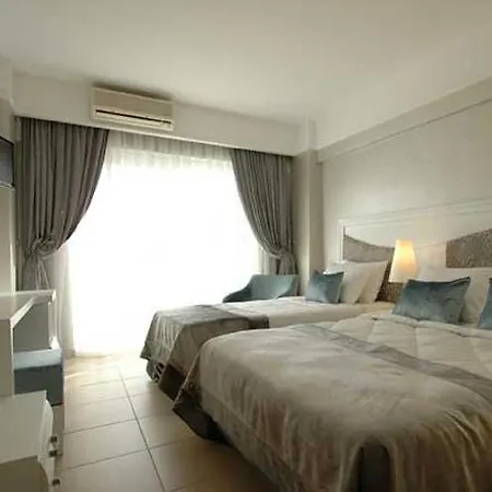 Grand Ideal Premium 酒店