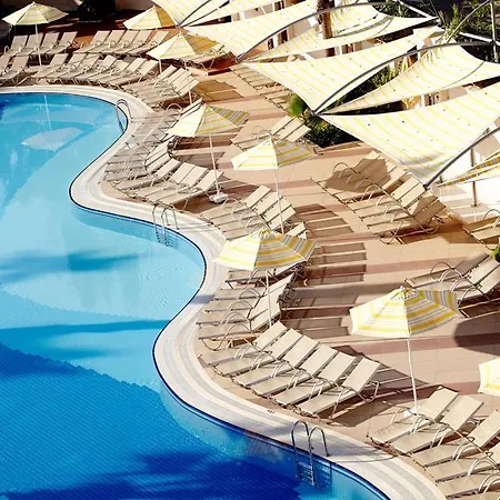 فندق Grand Ideal Premium